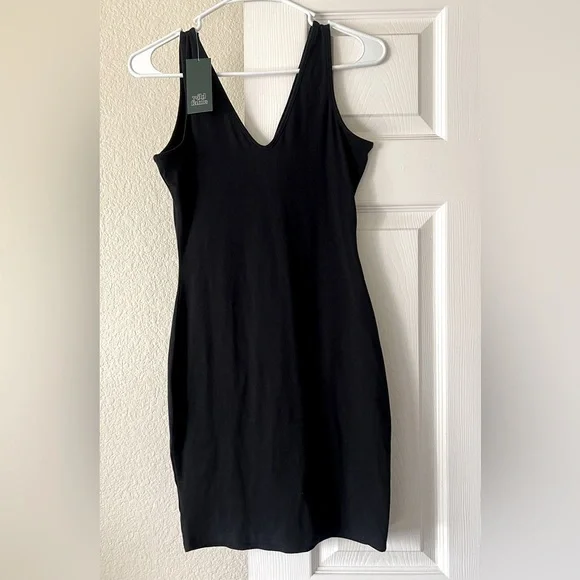 Wild Fable v neck tank dress - Picture 2 of 4